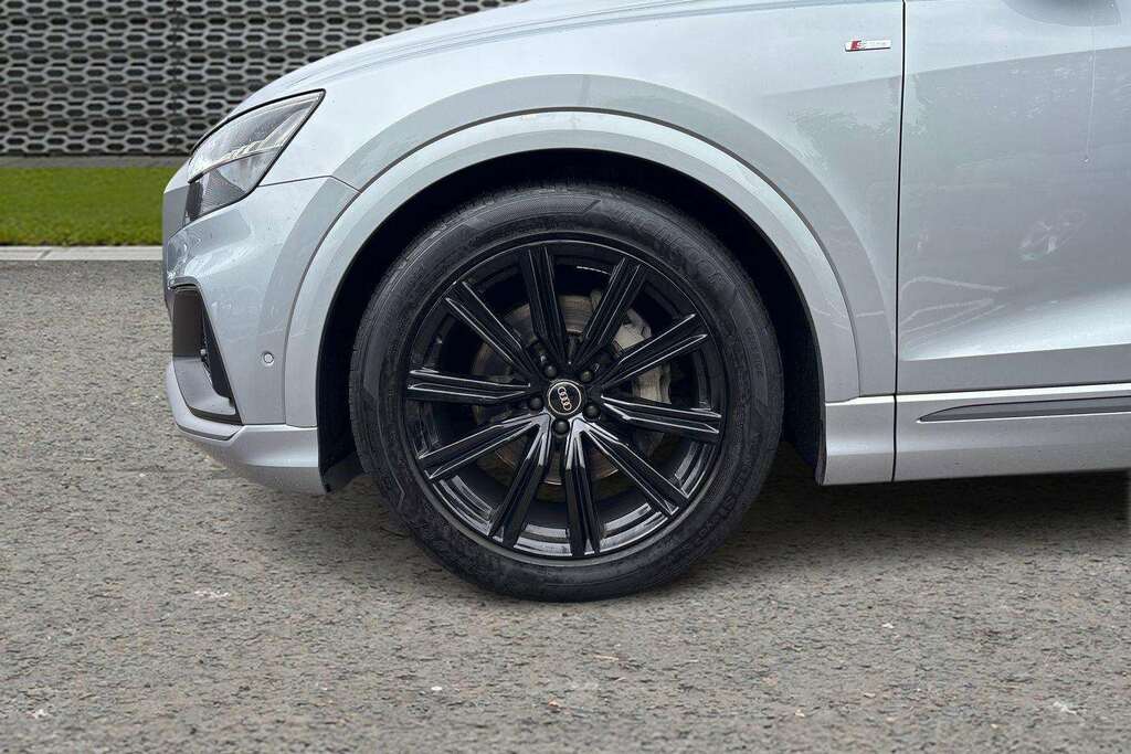 Audi Q8 Sq8 Vorsprung Blue #10