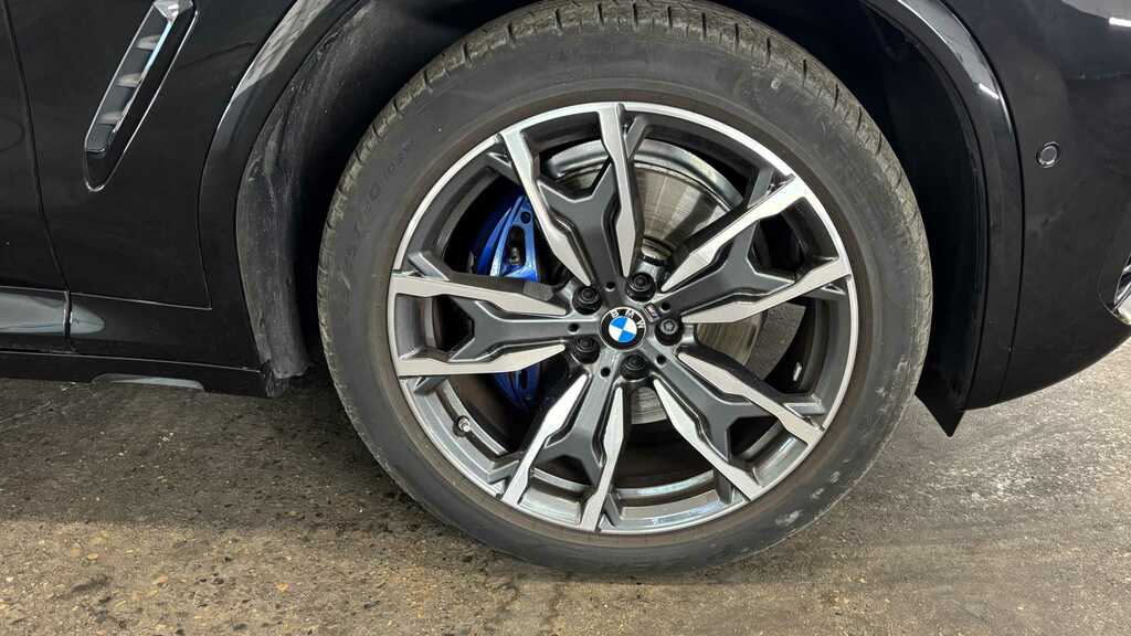 BMW X3 M40i Blue #10