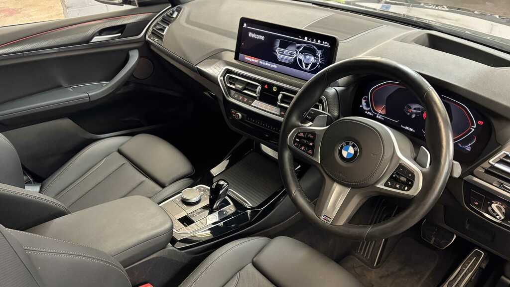 BMW X3 Xdrive20i Mht M Sport Step 2024 Black #4