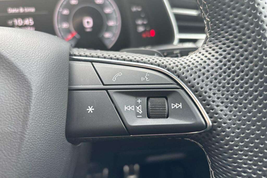 Audi Q8 50 Tdi Quattro Black Edition Tiptronic Cs White #17
