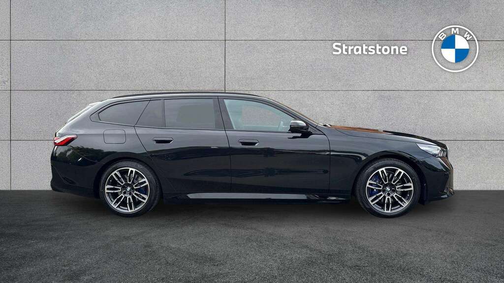 BMW i5 250Kw Edrive40 M Sport 84Kwh 2026 Black #3