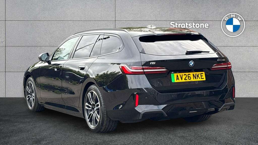 BMW i5 250Kw Edrive40 M Sport 84Kwh 2026 Black #2