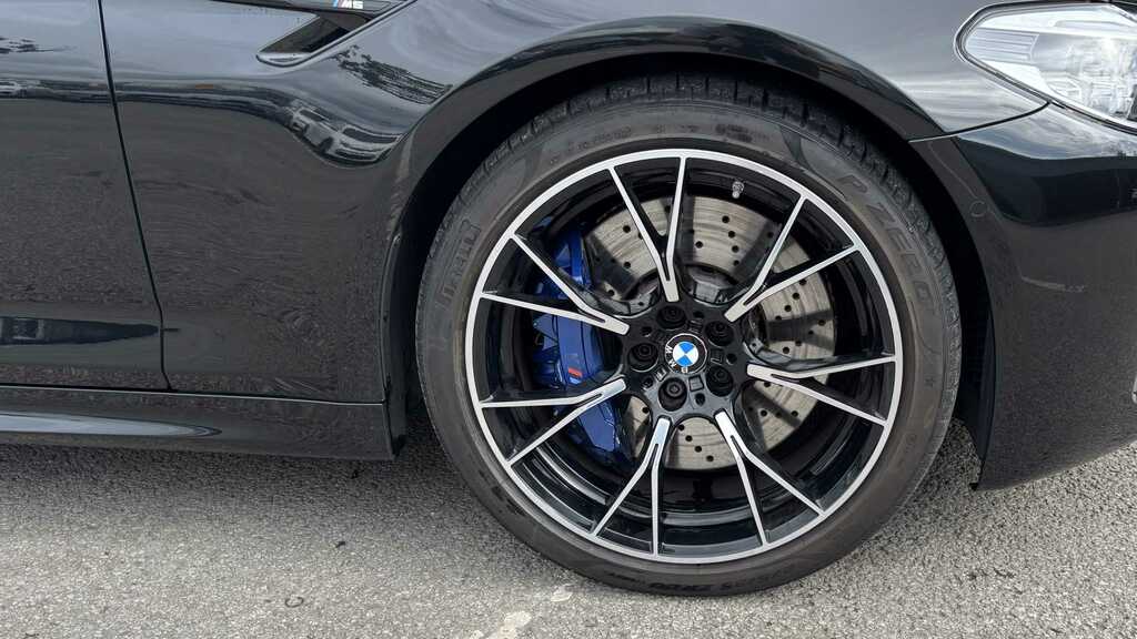 BMW M5 M Sport Black #10