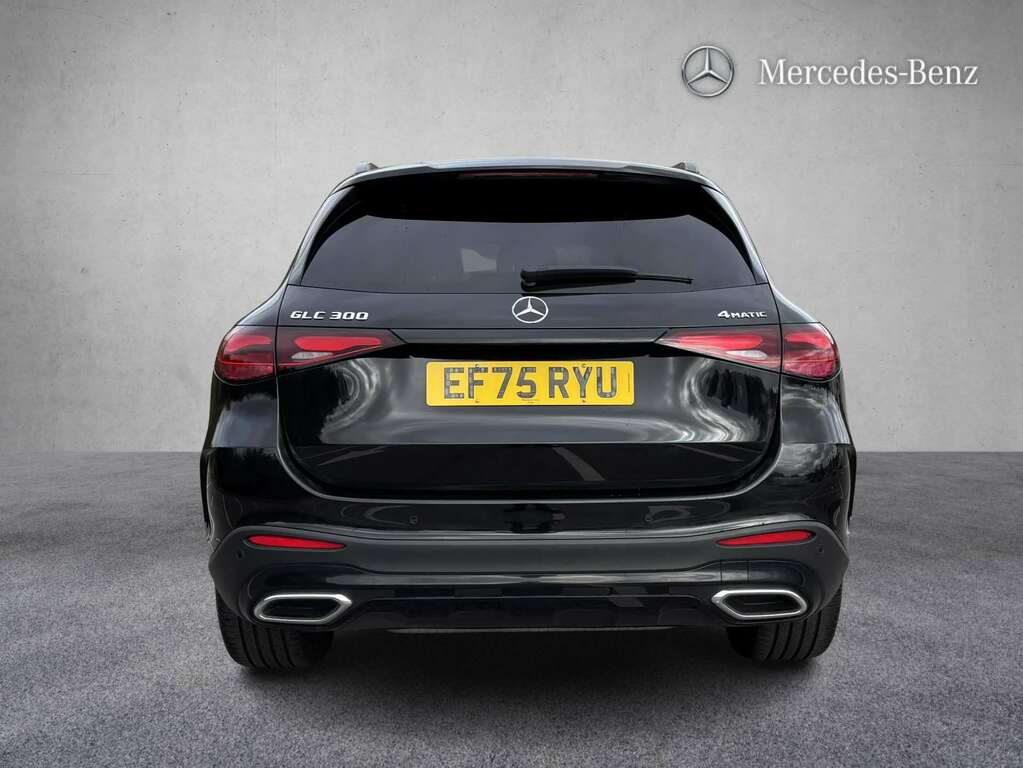 Mercedes-Benz GLC Class 300 4Matic Amg Line Premium Plus 9G-tronic 202 Black #6