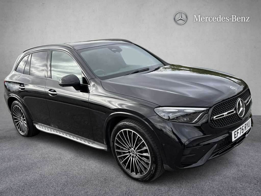 Mercedes-Benz GLC Class 300 4Matic Amg Line Premium Plus 9G-tronic 202 Black