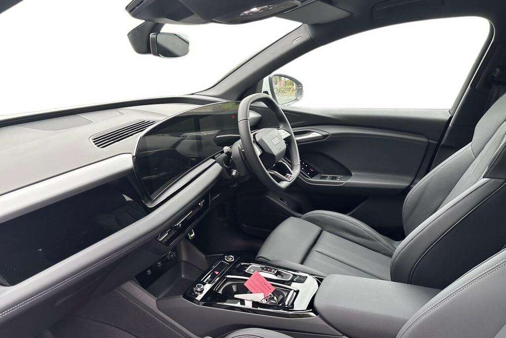 Audi Q6 E-Tron 185Kw 83Kwh Sport 2026 White #2