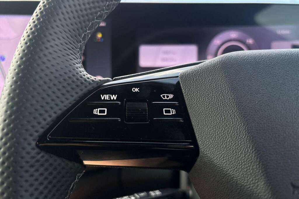 Audi Q5 S Line Black #16