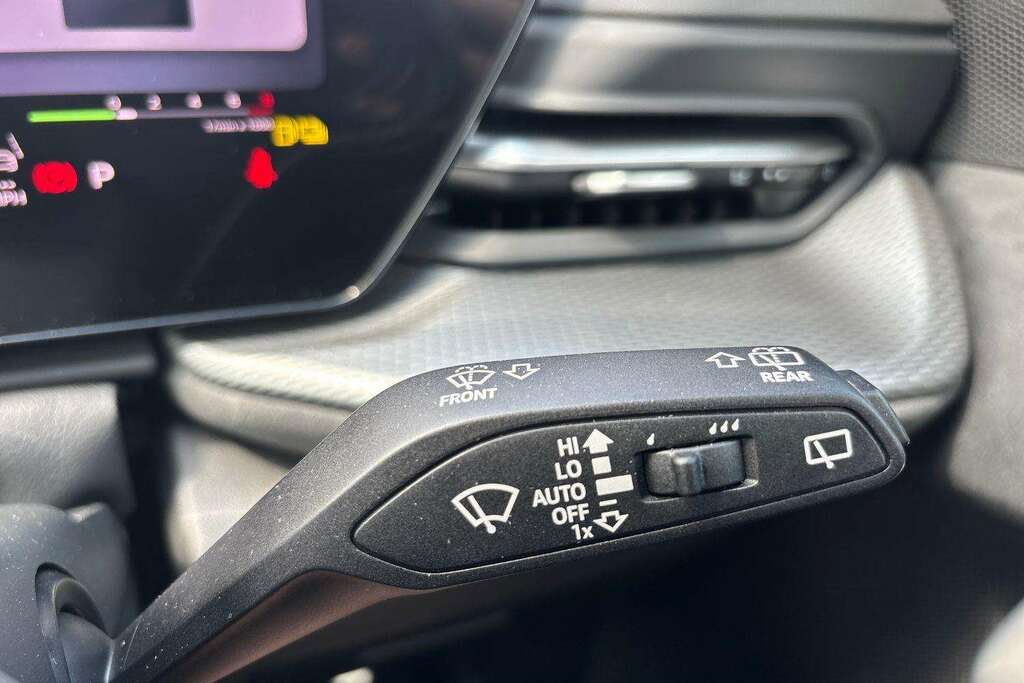 Audi Q5 S Line Black #34