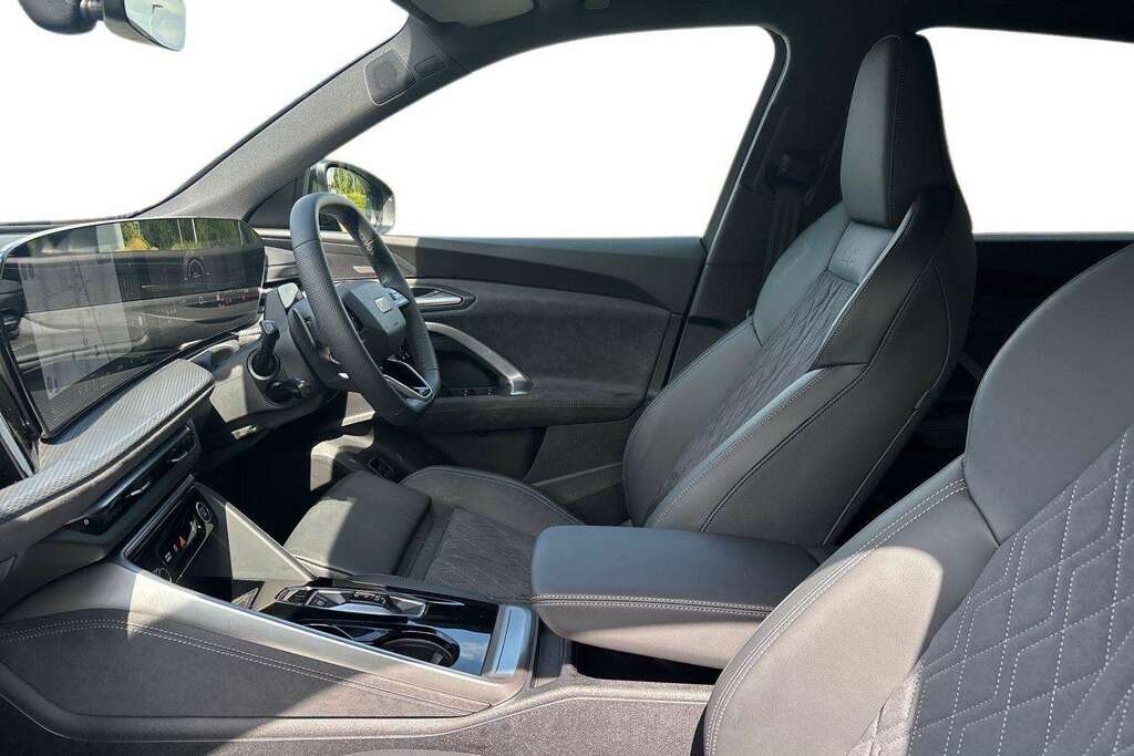 Audi Q5 S Line Black #21