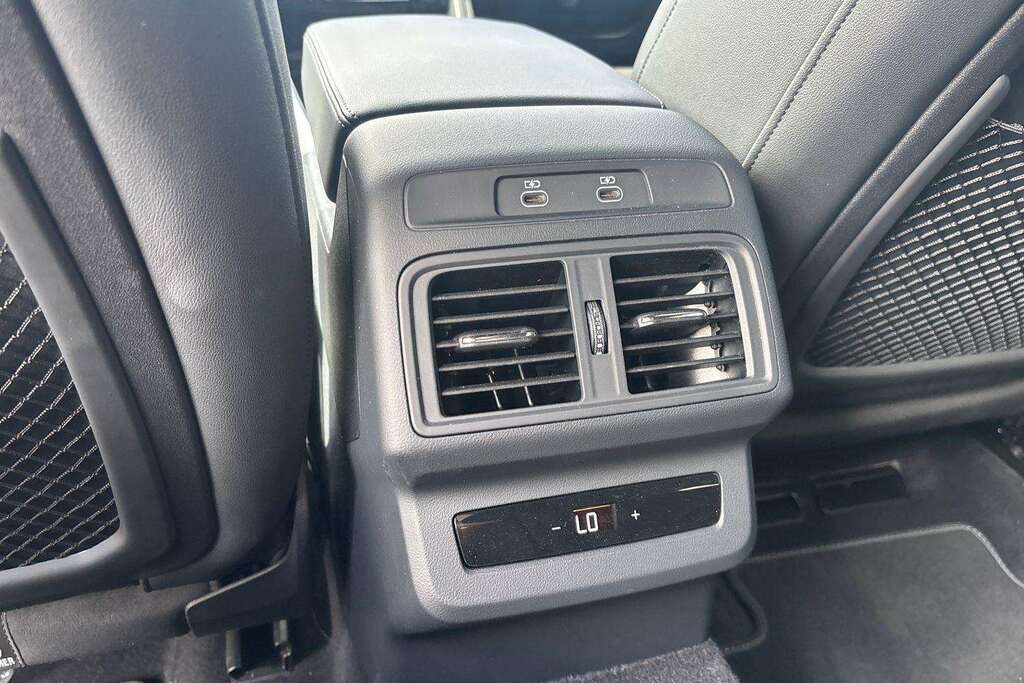 Audi Q5 S Line Black #23