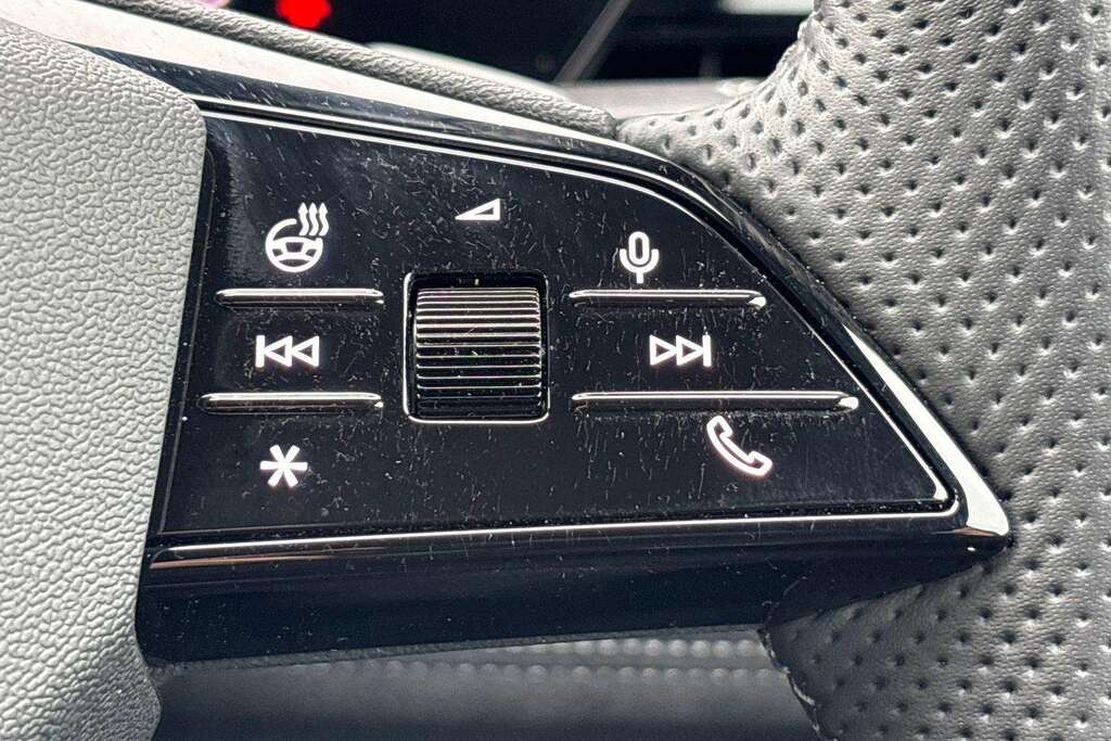 Audi Q6 E-Tron Sport Black #17