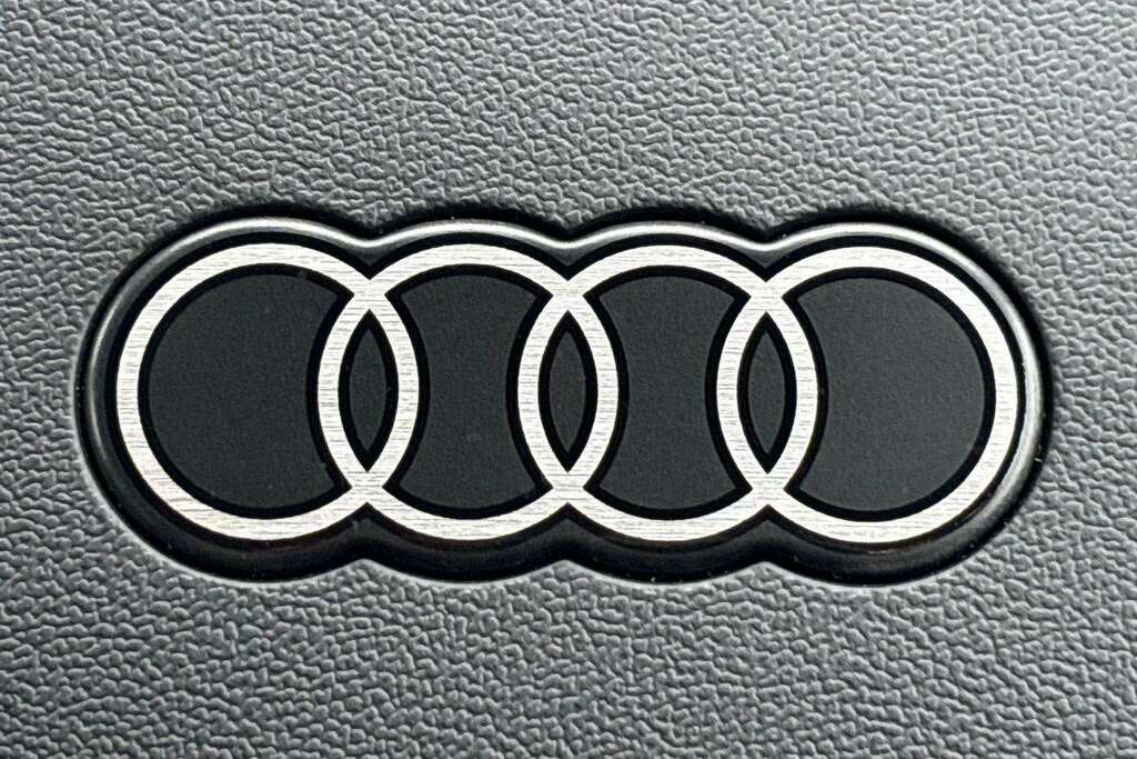Audi Q6 E-Tron Sport Black #37