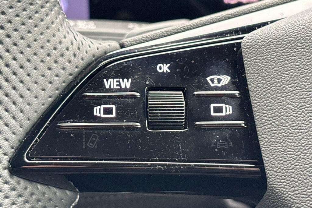 Audi Q6 E-Tron Sport Black #16