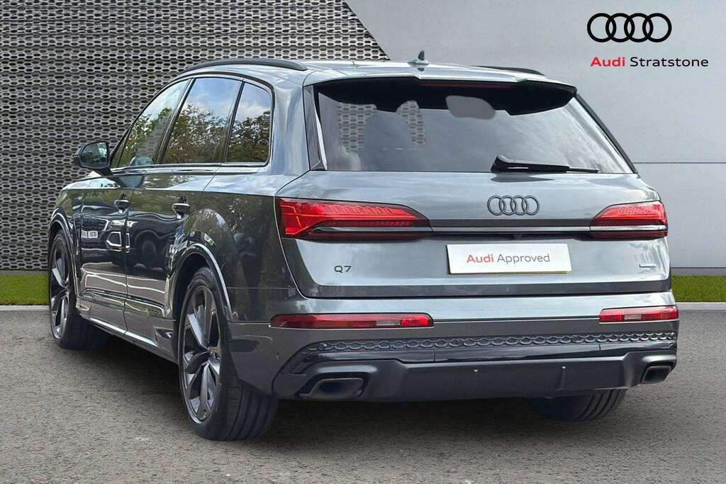 Audi Q7 3.0 Tdi Quattro 286 Black Edition Tiptronic 20  #3