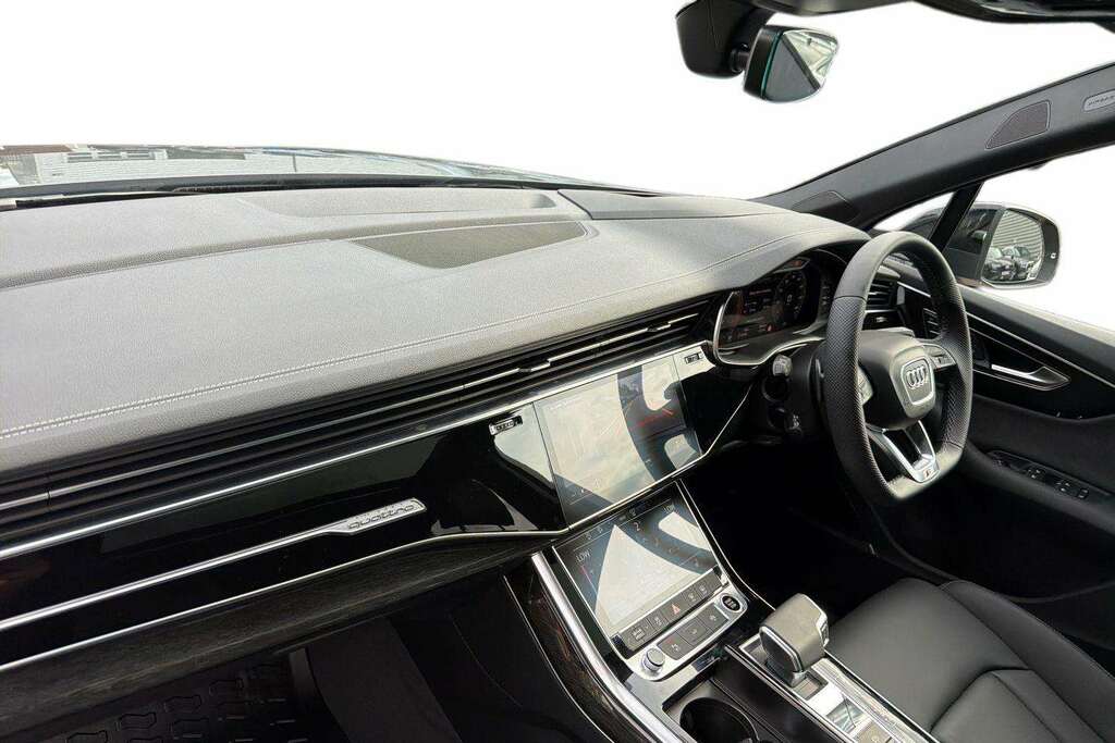 Audi Q7 3.0 Tdi Quattro 286 Black Edition Tiptronic 20  #2