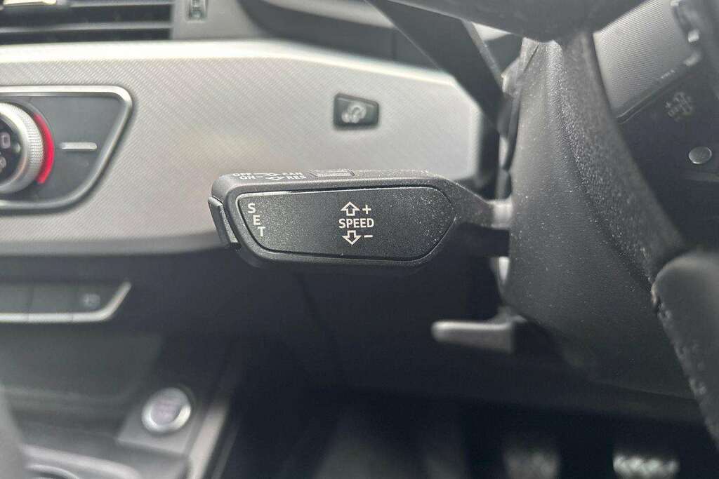 Audi A4 Tfsi S Line Black Edition Black #31