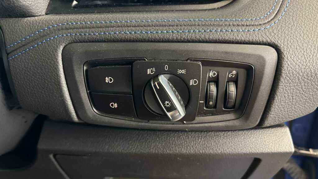 BMW 2 Series 220D Luxury Black #29