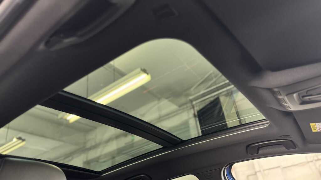 BMW 2 Series 220D Luxury Black #11