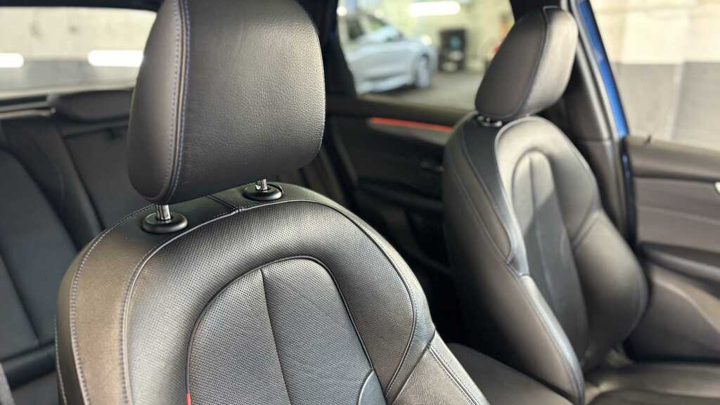 BMW 2 Series 220D Luxury Black #20
