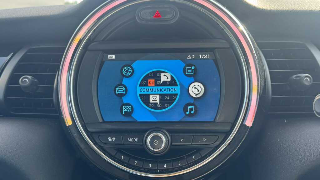 Mini Hatch 1.5 Cooper Sport II Comfortnav Pack Red #25