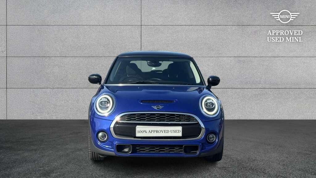 Mini Hatch 1.5 Cooper Sport II Comfortnav Pack Red #16