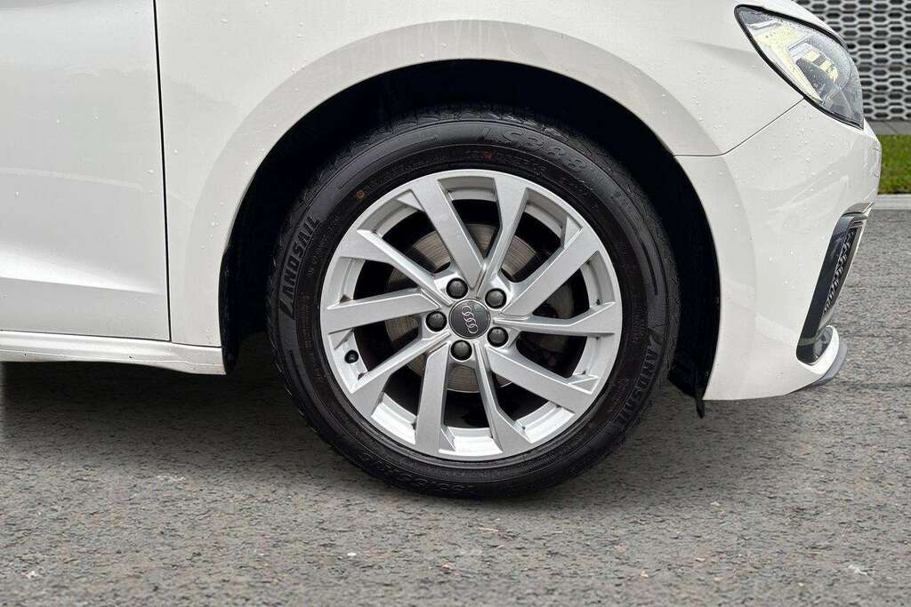 Audi A1 30 Tfsi Sport 2019 VT19KLZ White #5
