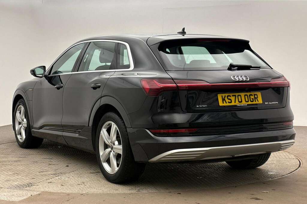 Audi E-tron 230Kw 50 Quattro 71Kwh Technik 2020 Black #3