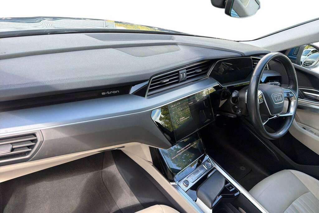 Audi E-tron 300Kw 55 Quattro 95Kwh 2019 Blue #2