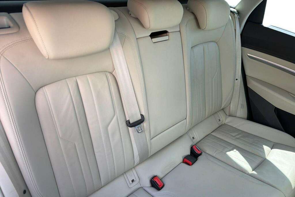 Audi E-tron 55 Quattro 95Kwh Blue #22