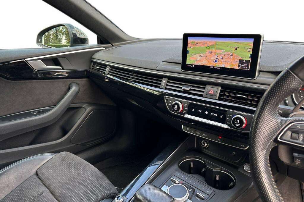 Audi A5 40 Tfsi S Line S Tronic 2019 White #19