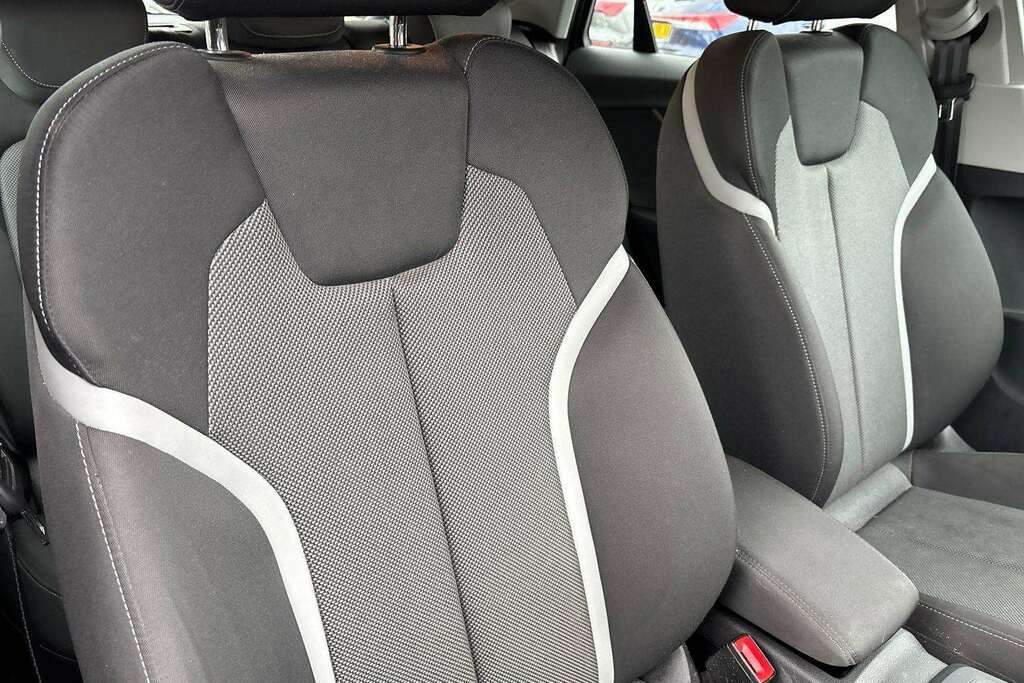 Audi Q2 1.5L S Line Black #36