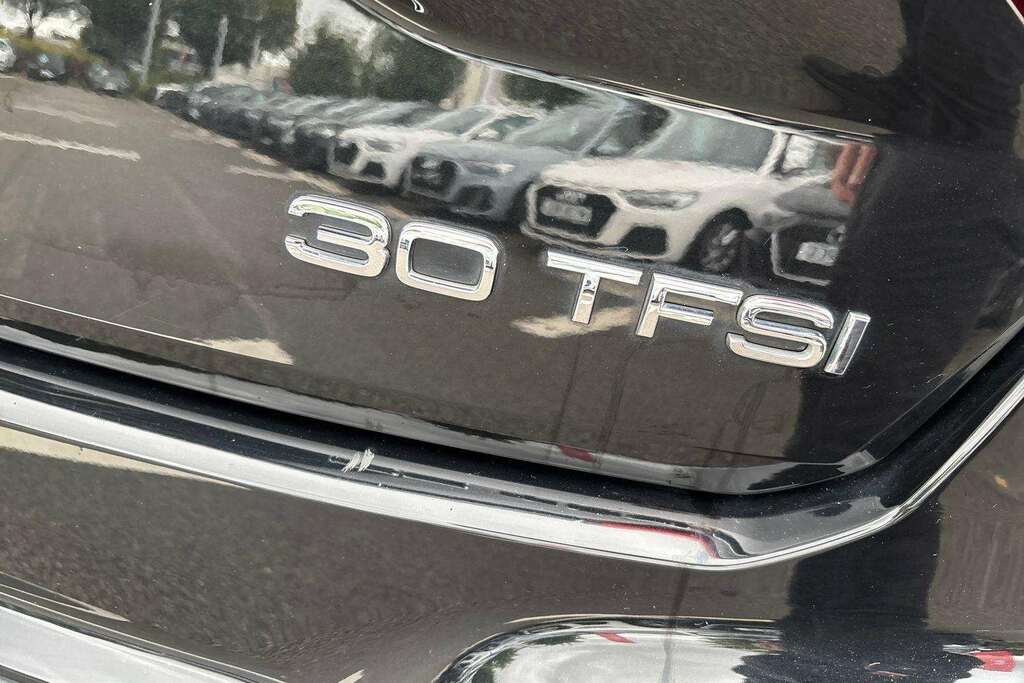 Audi Q2 1.5L S Line Black #12