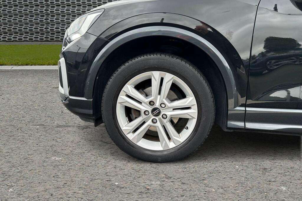 Audi Q2 1.5L S Line Black #11