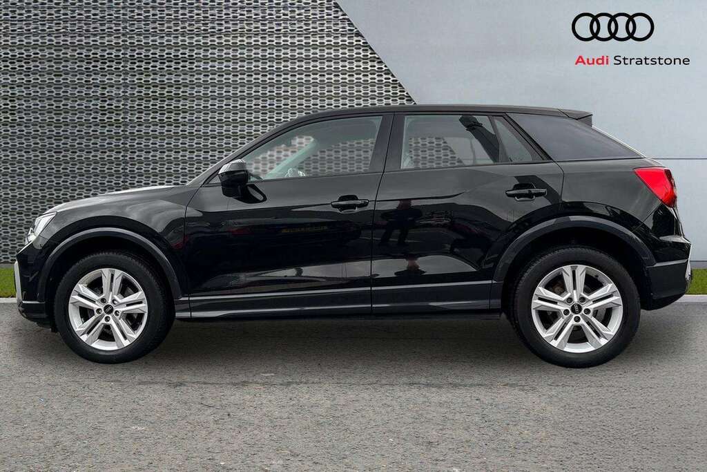 Audi Q2 1.5L S Line Black #8