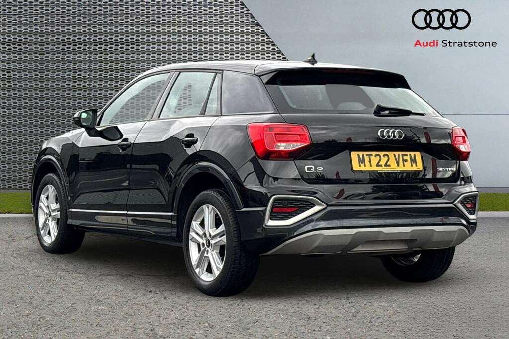Audi Q2 30 Tfsi Sport 2022 Black #3