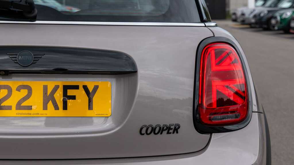 Mini Hatch Cooper Sport Steptronic Euro 6 Blue #18