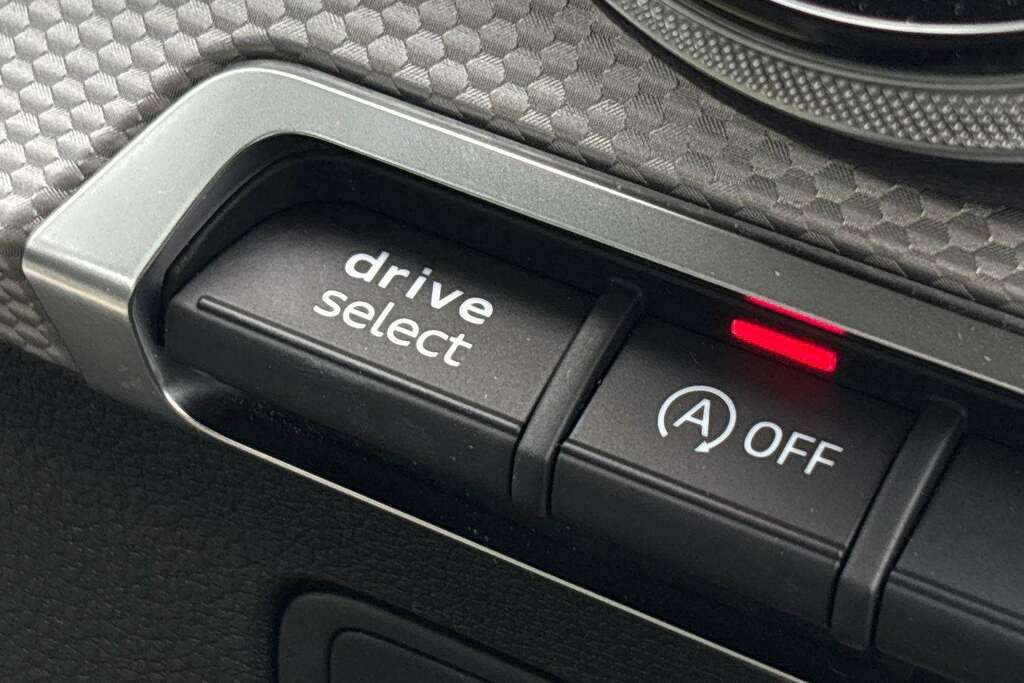 Audi Q2 30 Tfsi S Line Blue #33