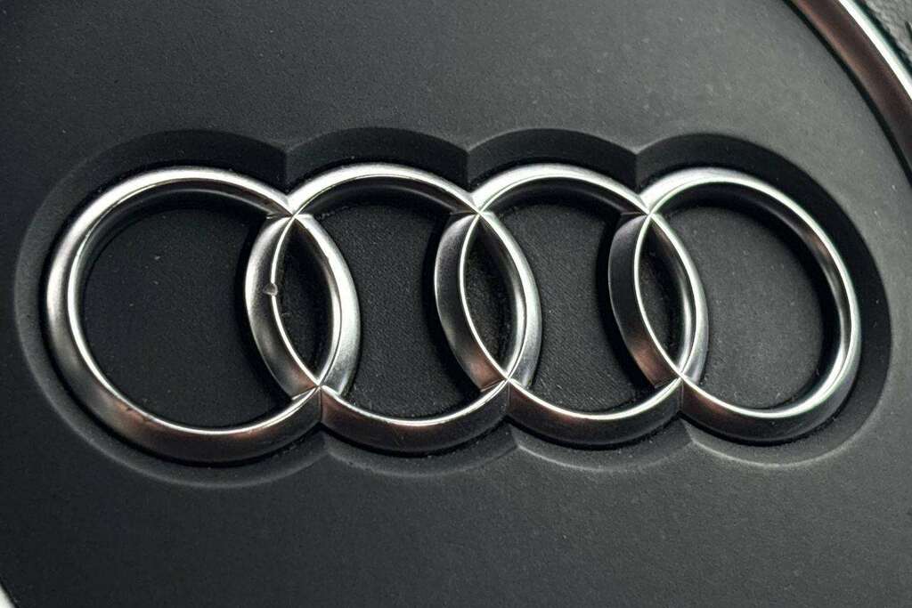 Audi Q2 30 Tfsi S Line Blue #12