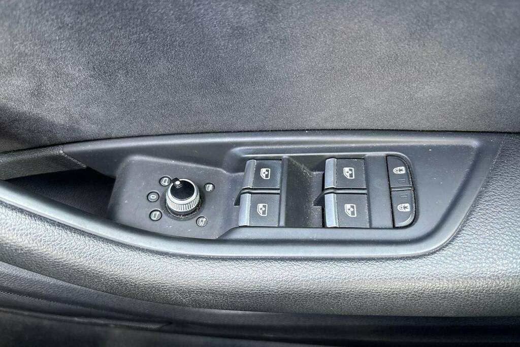 Audi A4 A4 S Line 35 Tdi Mhev S-a Blue #14