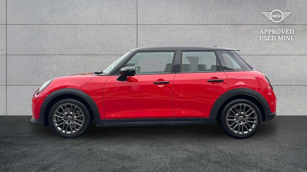 Mini Hatch 2.0 S Exclusive 2025 YH75GNO Red #4