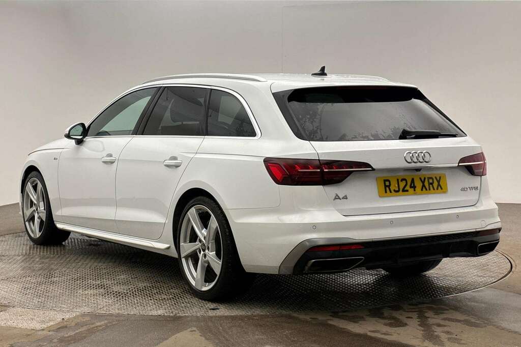 Audi A4 40 Tfsi 204 S Line S Tronic 2024 RJ24XRX White #3