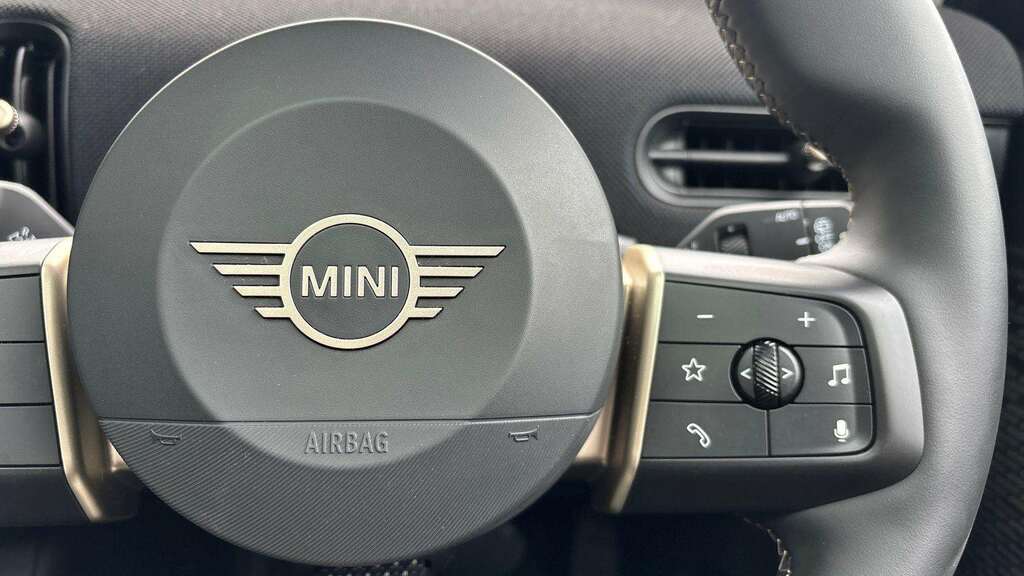 Mini Hatch 2.0S Sport Steptronic Euro 6 Green #22