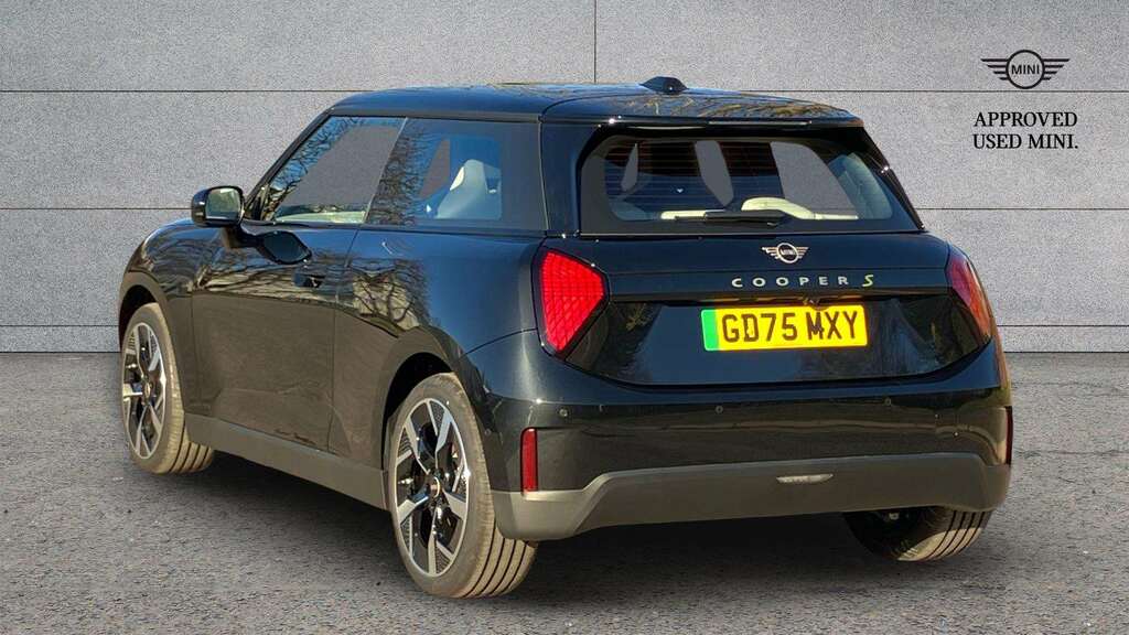 Mini Hatch 160Kw Se Classic Level 2 54Kwh White #2