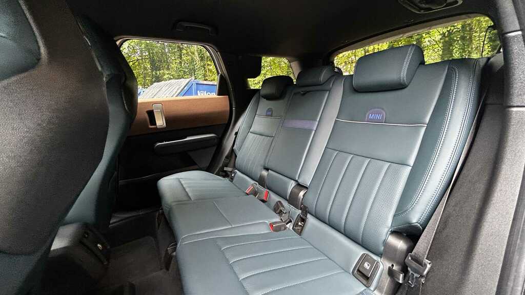 Mini Countryman C Black #16