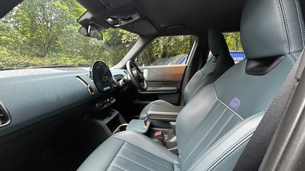 Mini Countryman C Black #11