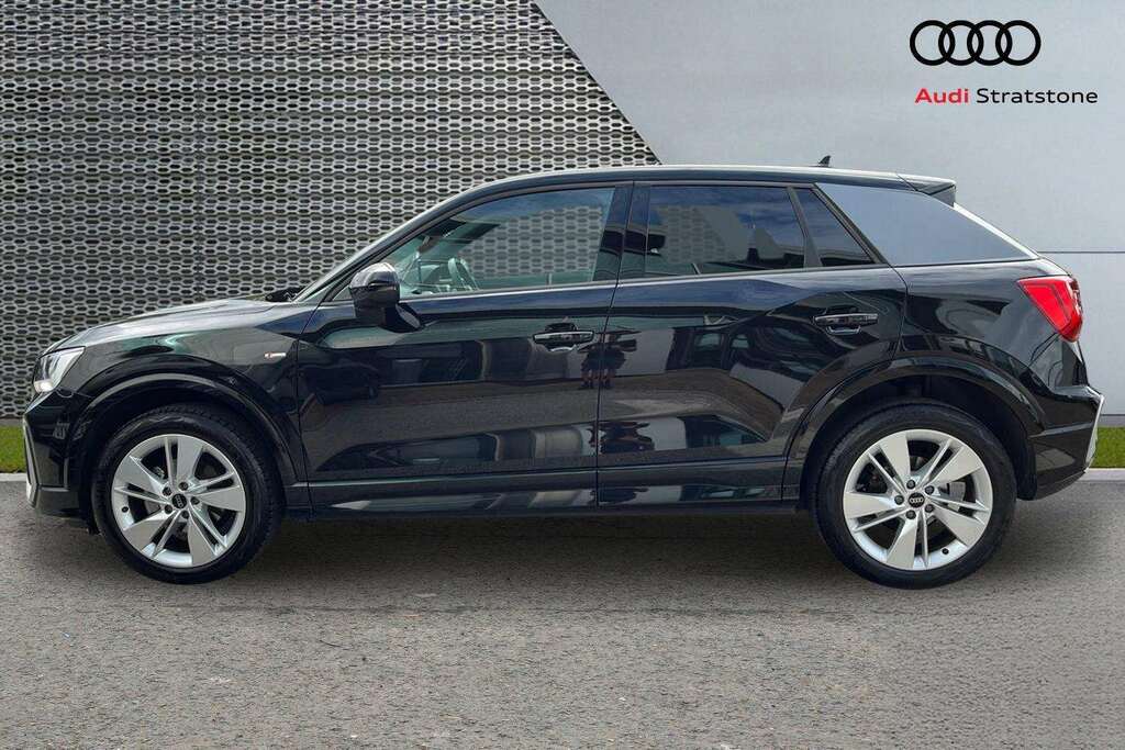 Audi Q2 30 Tfsi 116 Black Edition Tech Black #8