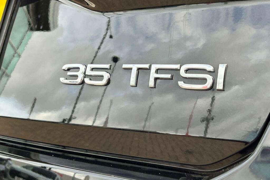 Audi Q2 30 Tfsi 116 Black Edition Tech Black #35