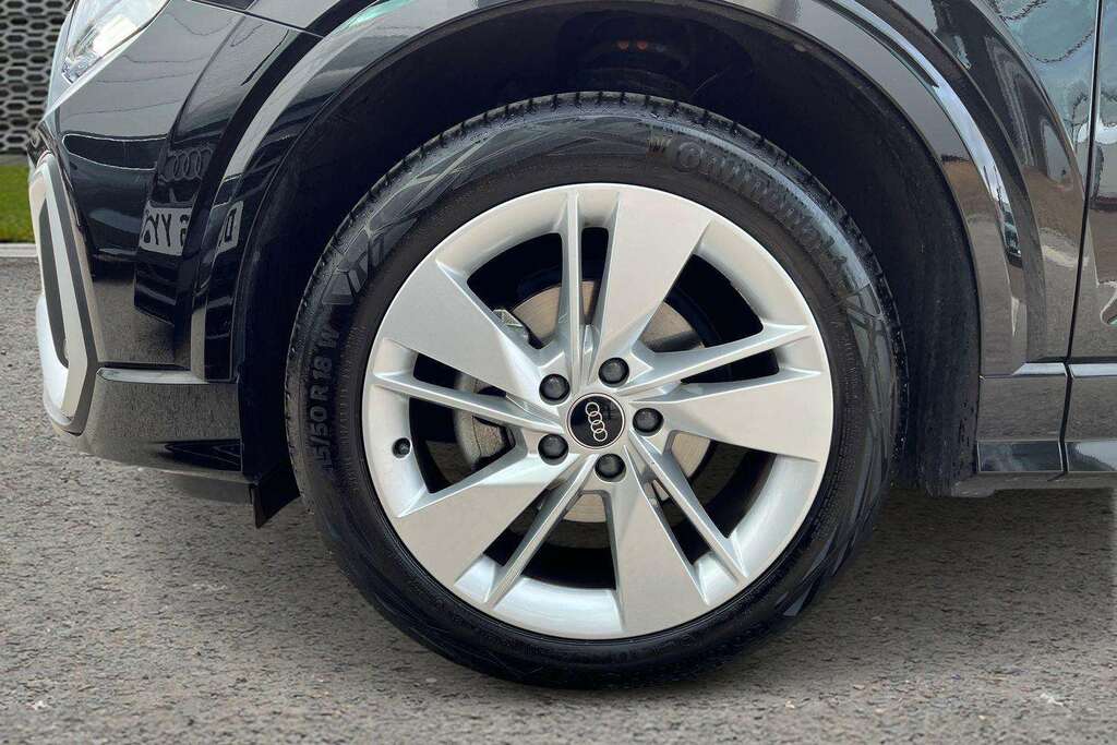Audi Q2 30 Tfsi 116 Black Edition Tech Black #11