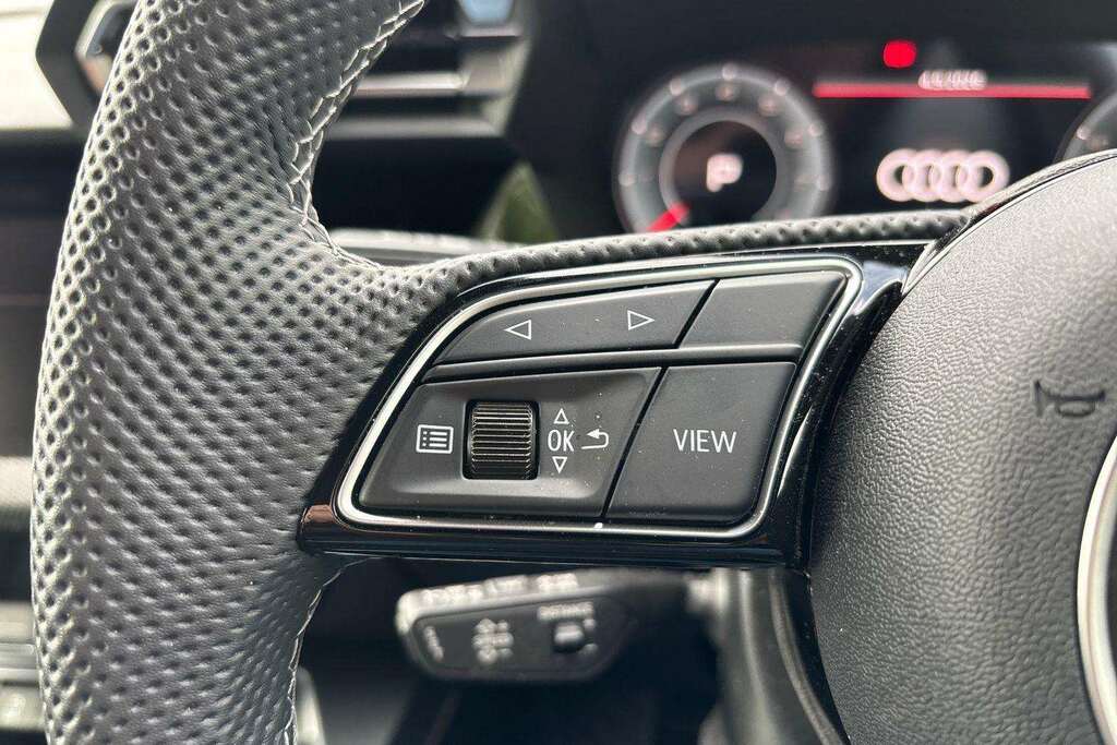 Audi A3 1.5 Tfsi E 204 Black Ed S Tronic Tech Pack Green #16