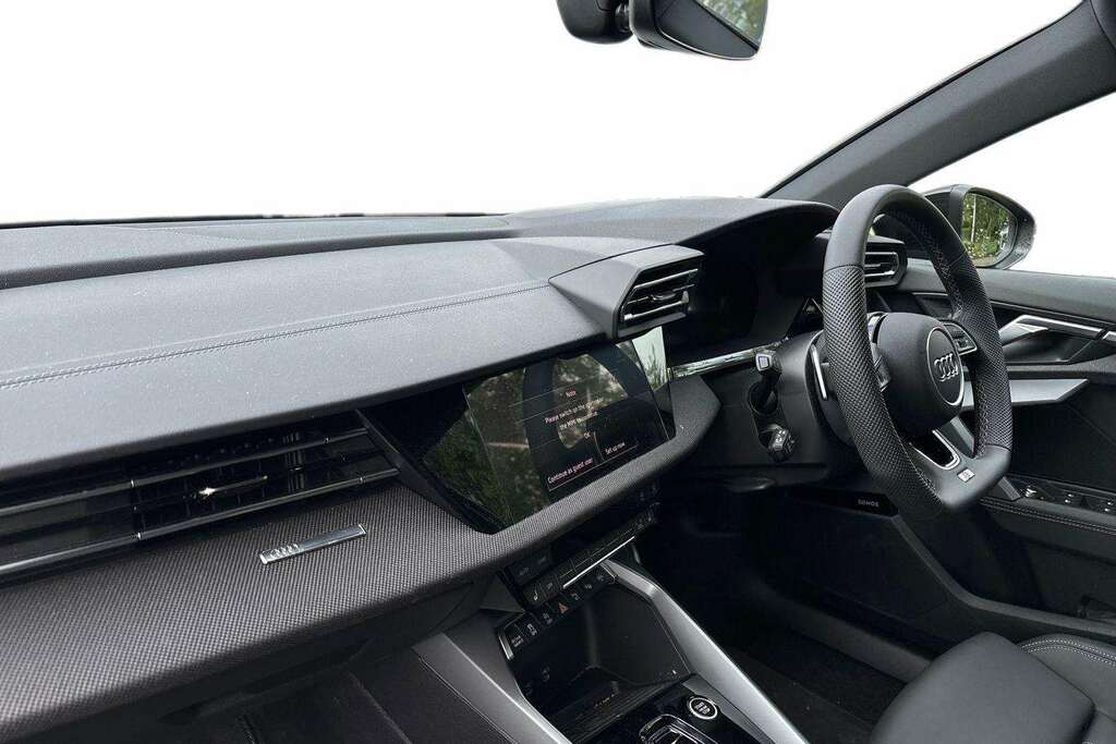Audi A3 1.5 Tfsi E 204 Black Ed S Tronic Tech Pack Green #2